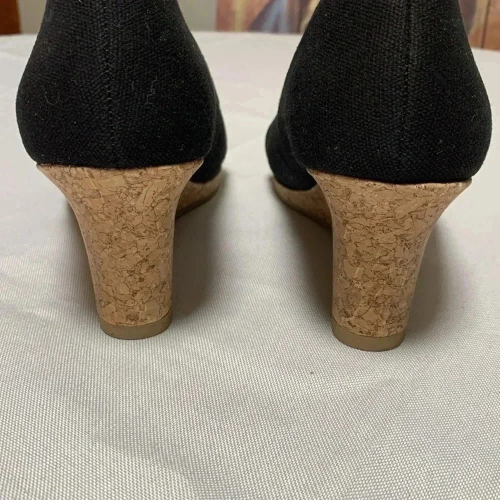 Dex flex Comfort Women’s Shoes. Size 8. Never worn.